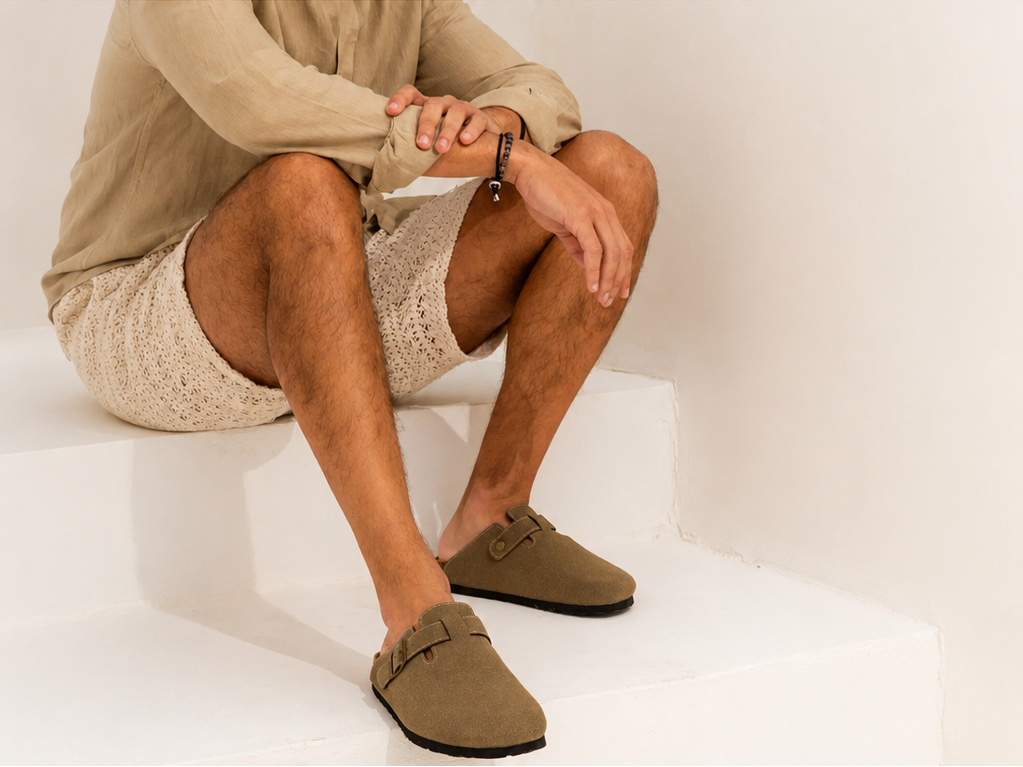 Velune Boston Suede Clog - Green