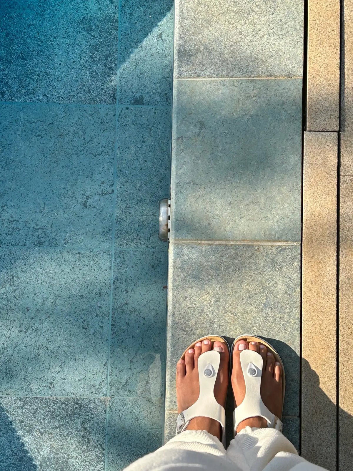 Velune Afrodite Sandals - White