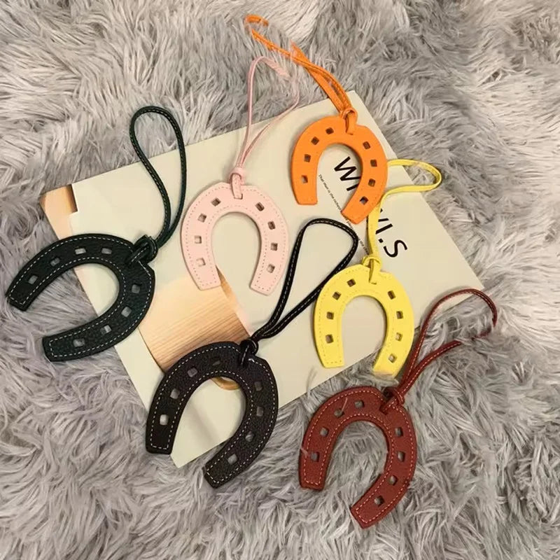 Horseshoe Charm Maris